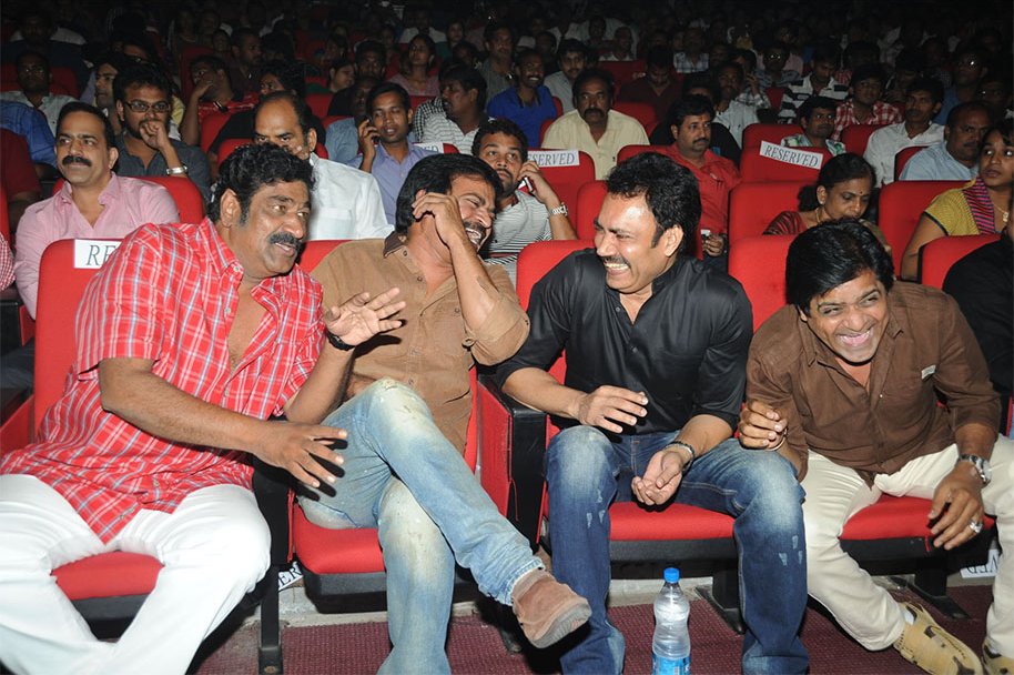Attarintiki-Daredi-Thank-You-Meeting
